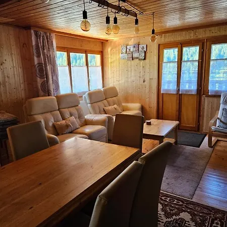 Chante Bise Apartment *